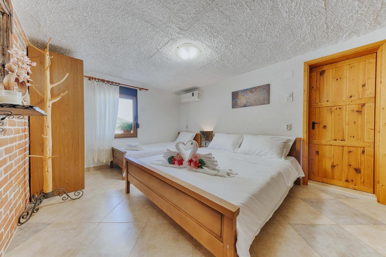 Markovic Village Apartments Ülgün Dış mekan fotoğraf