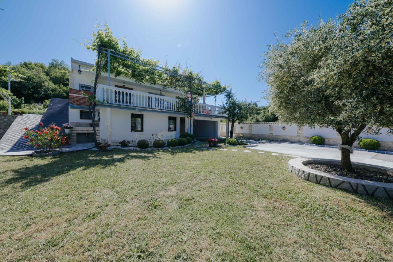 Markovic Village Apartments Ülgün Dış mekan fotoğraf