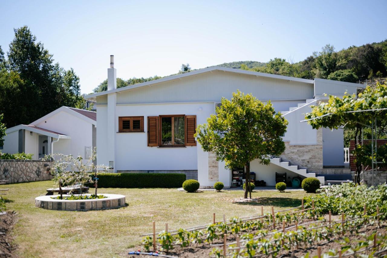 Markovic Village Apartments Ülgün Dış mekan fotoğraf