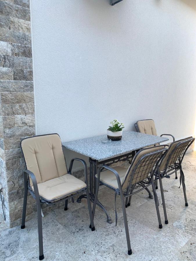 Markovic Village Apartments Ülgün Dış mekan fotoğraf